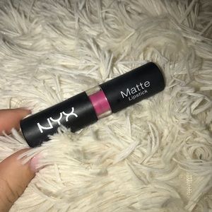 NYX matte lipstick